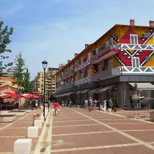 https://pazari_ri_studio-1.hotels-in-tirana.com